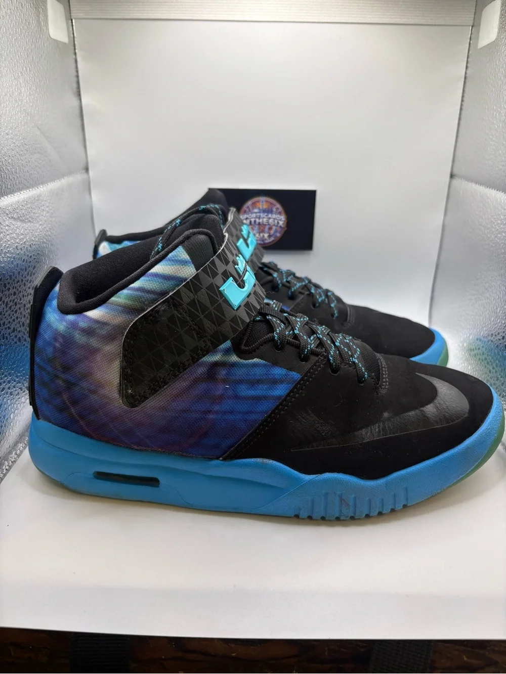 Nike LeBron GS Air Akronite Black/Beta Blue/Cyan 819832-004 Youth Size 6.5Y - Picture 2 of 6